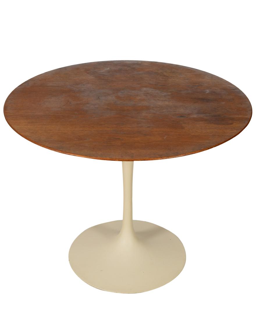 Knoll - Tulip Table (1 of 5)