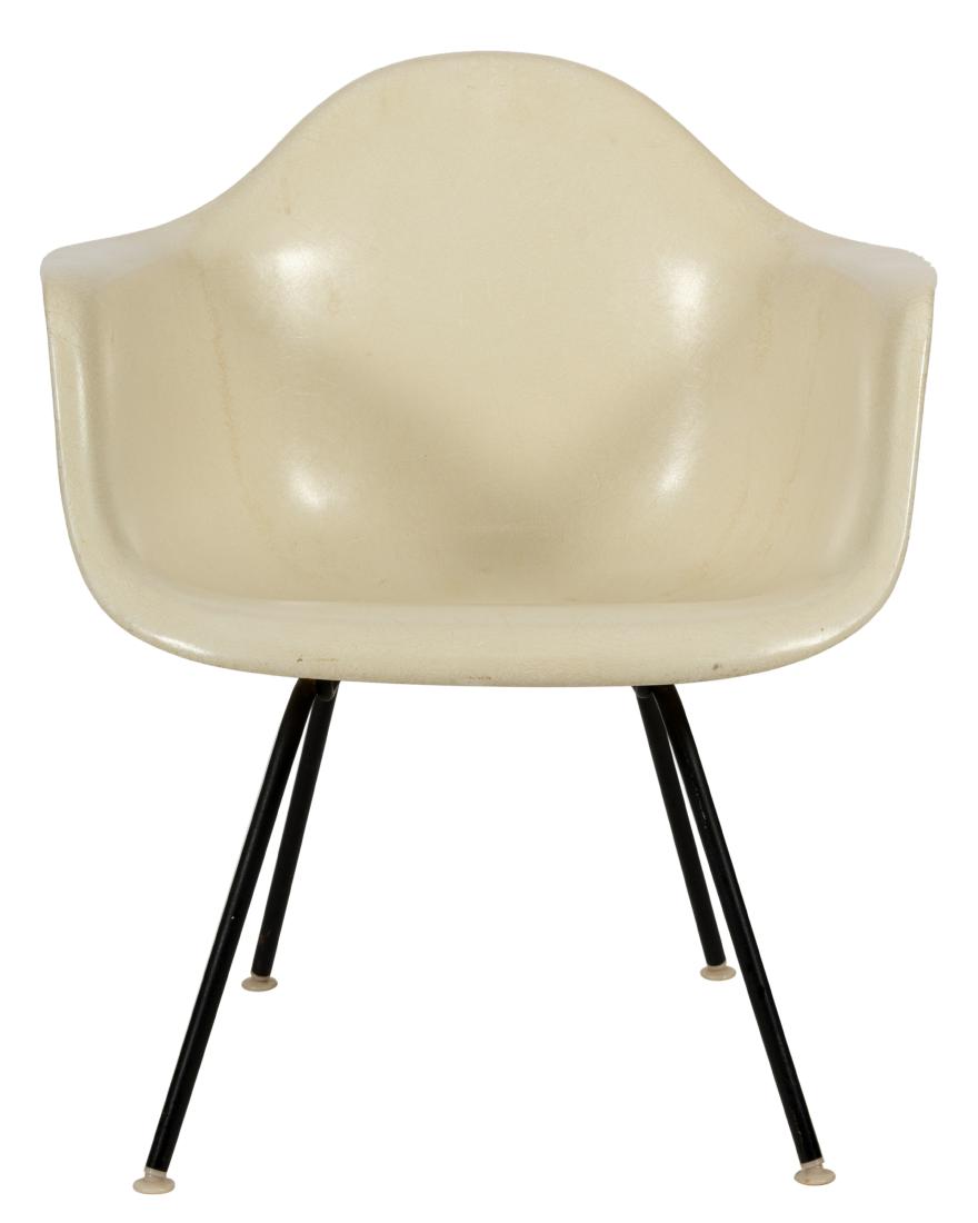 Herman Miller - Tulip Chair (1 of 4)