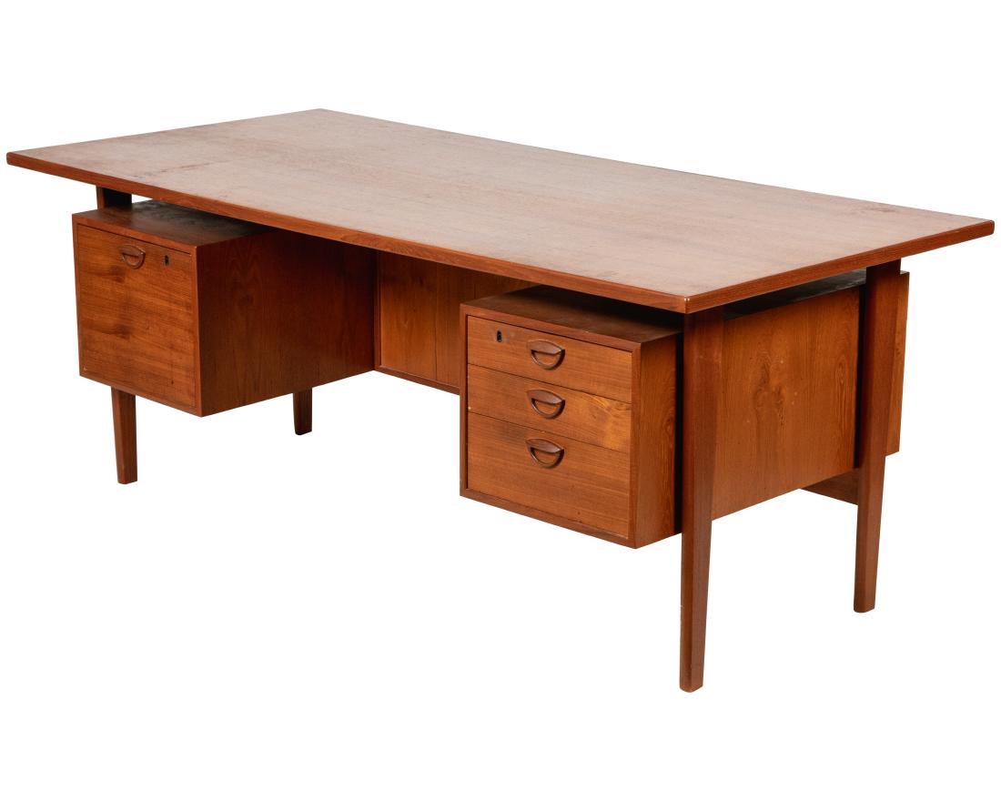 Kai Kristiansen - Teak Desk (1 of 7)