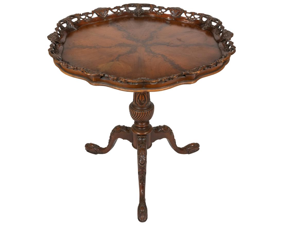 Mahogany Pie Crust Table (1 of 3)