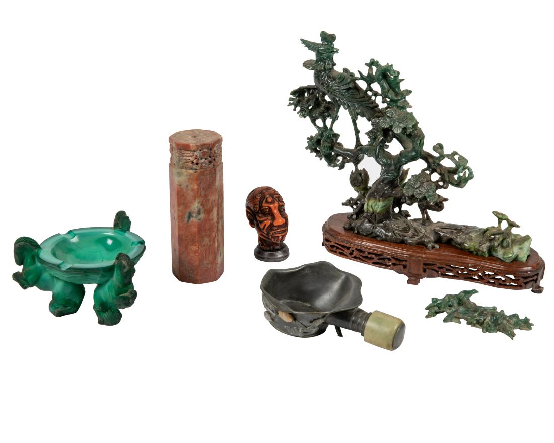 Ashtray, 2 Seals and Jade Carving (1 of 9)