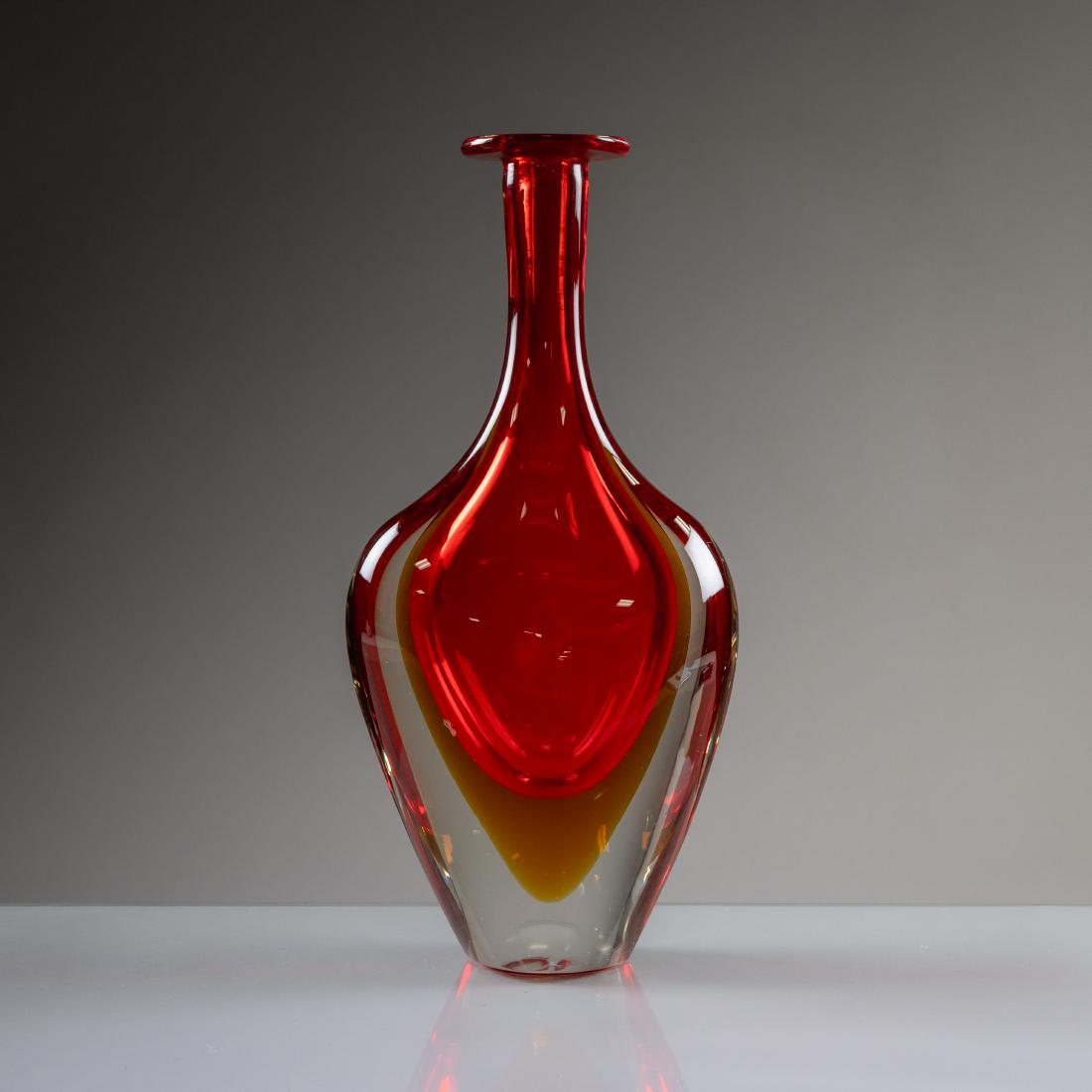 Flavio Poli - Seguso Vetri d'Arte Somerso Vase: Description - A Flavio Poli Seguso Vetri d'Arte Sommerso vase. Murano, Italy. Dimensions - 14.5" x 7" x 3"