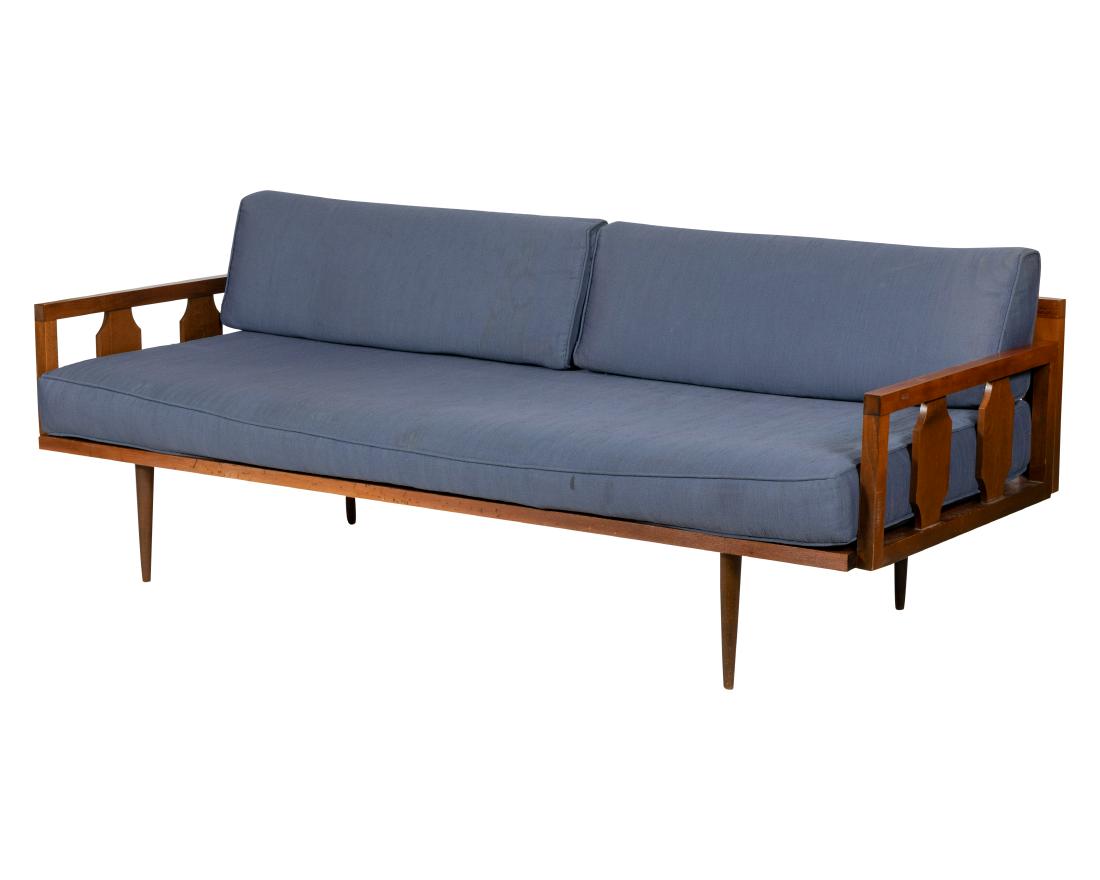 Pearsall Style Daybed (1 of 2)