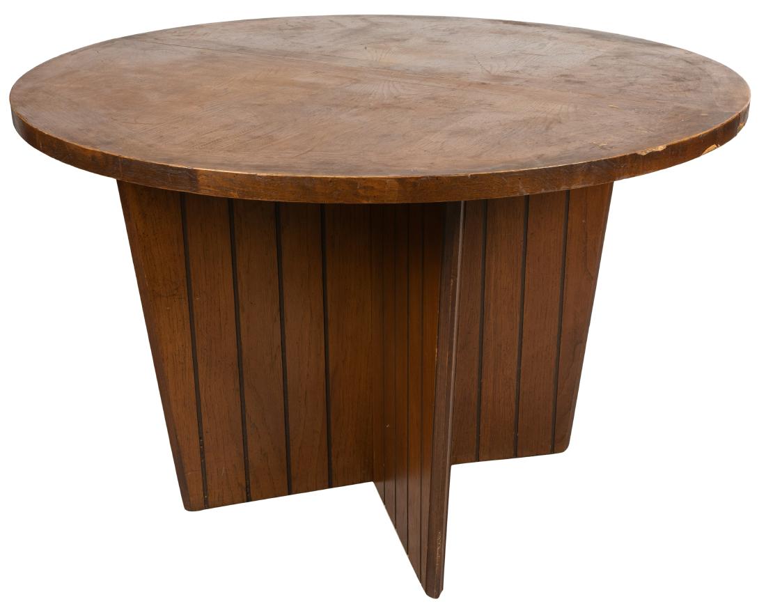 Mid Century Kitchen Table (1 of 2)