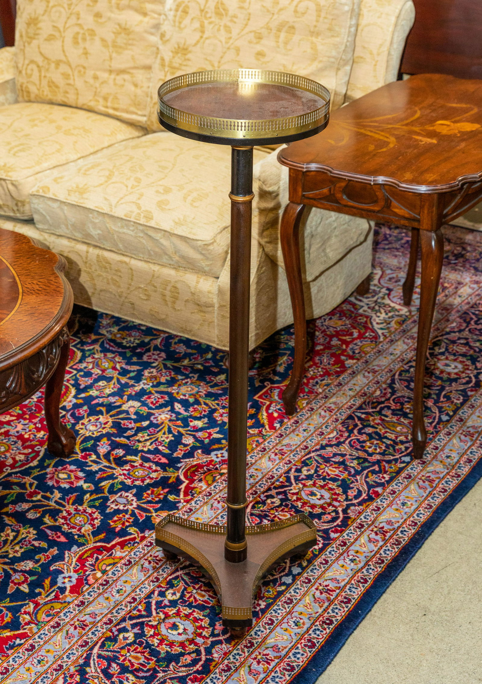 Kittinger - Regency Style Pedestal Table (1 of 5)