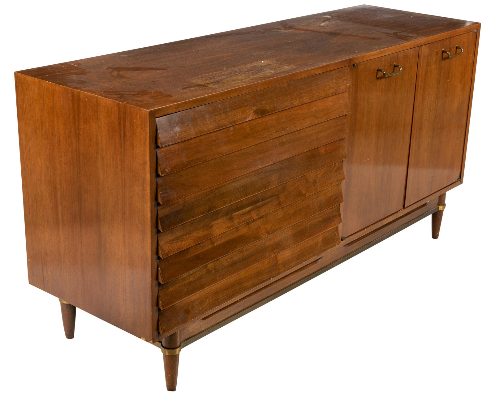Merton Gershun - Credenza: Description - Merton Gershun for American of Martinsville credenza Dimensions - 30" x 60" x 19"
