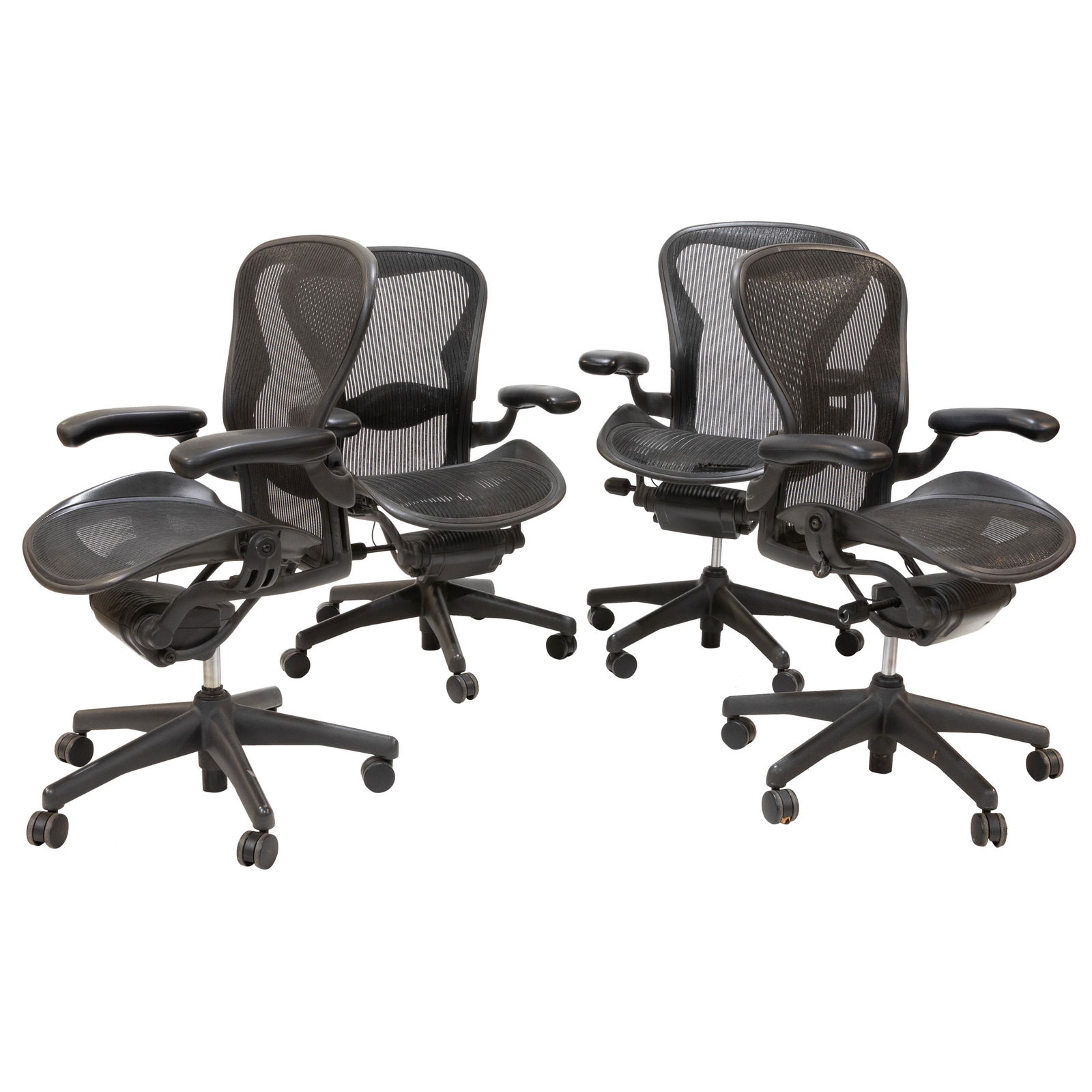 For Auction Herman Miller Aeron Desk Chairs 254 On Nov 14