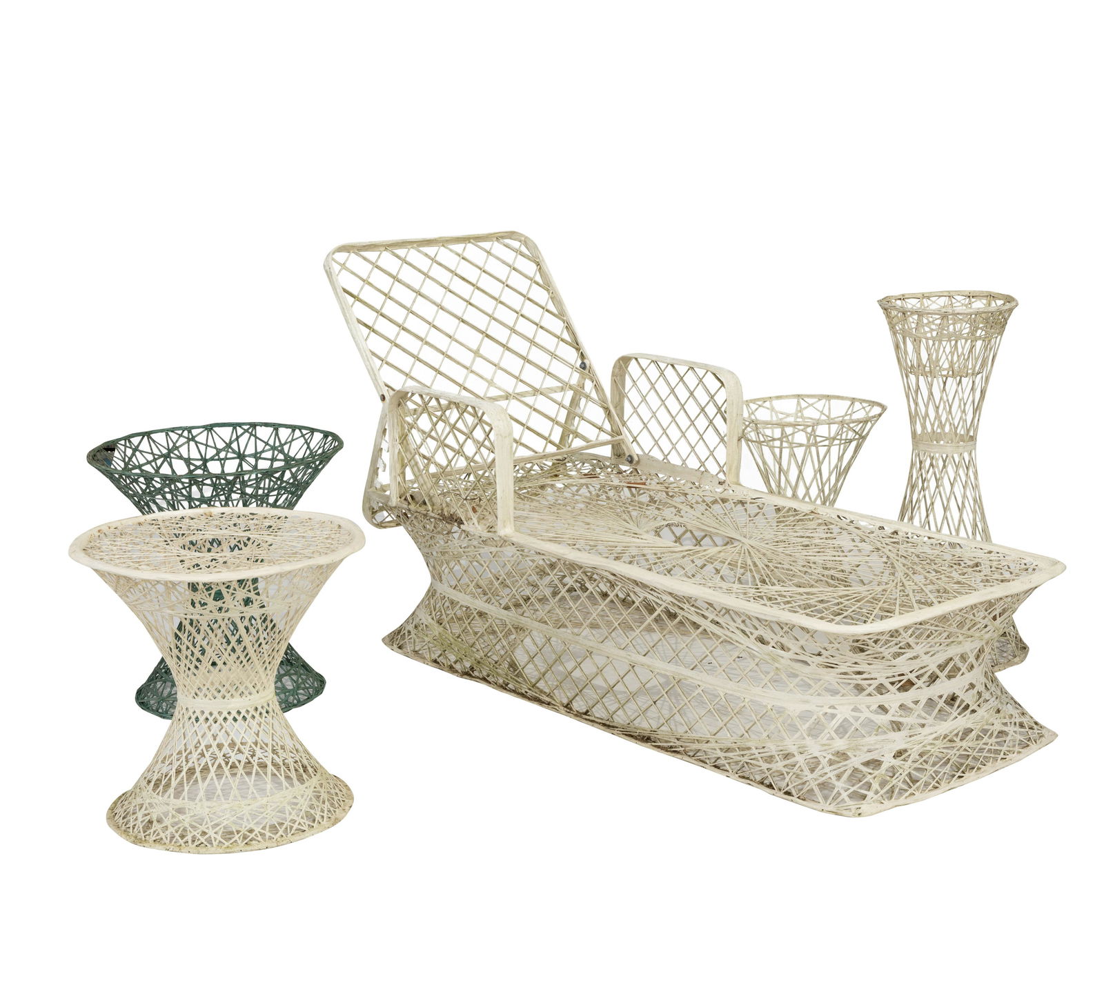 Russell Woodard - Chaise and 4 Tables (1 of 1)