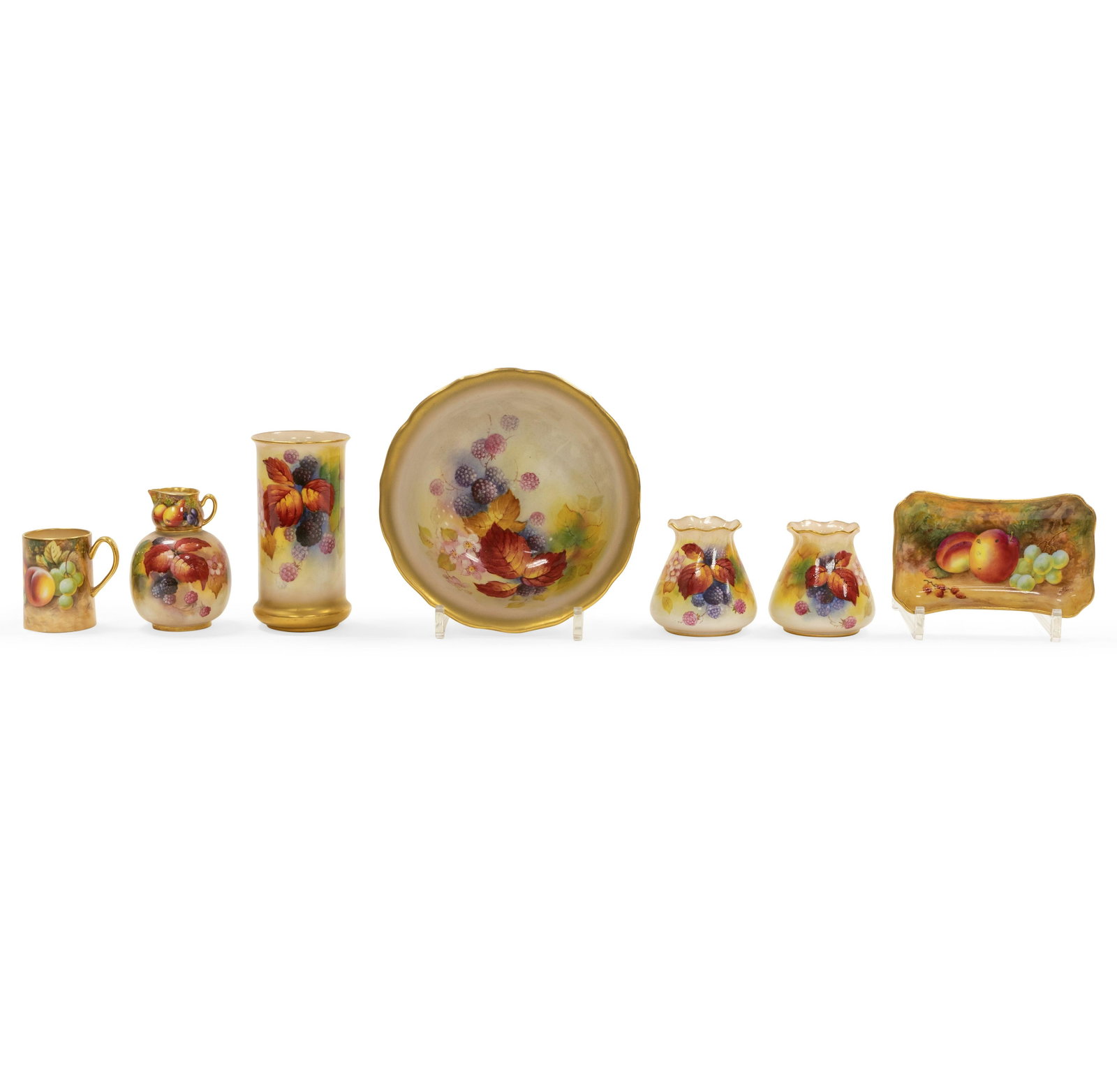 Royal Worcester Lot 8 Piece Artist Singed: Description - Royal Worcester floral porcelain 8 piece lot artist signed. Dimensions - (bowl) 8" x 3"