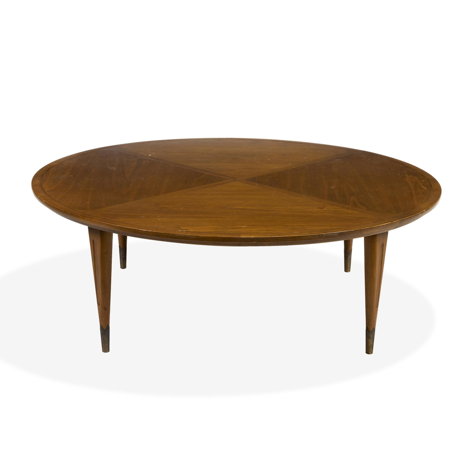 Imperial Furniture Round Coffee Table: Description - A round coffee table by Imperial furniture. Dimensions - 15" x 45"