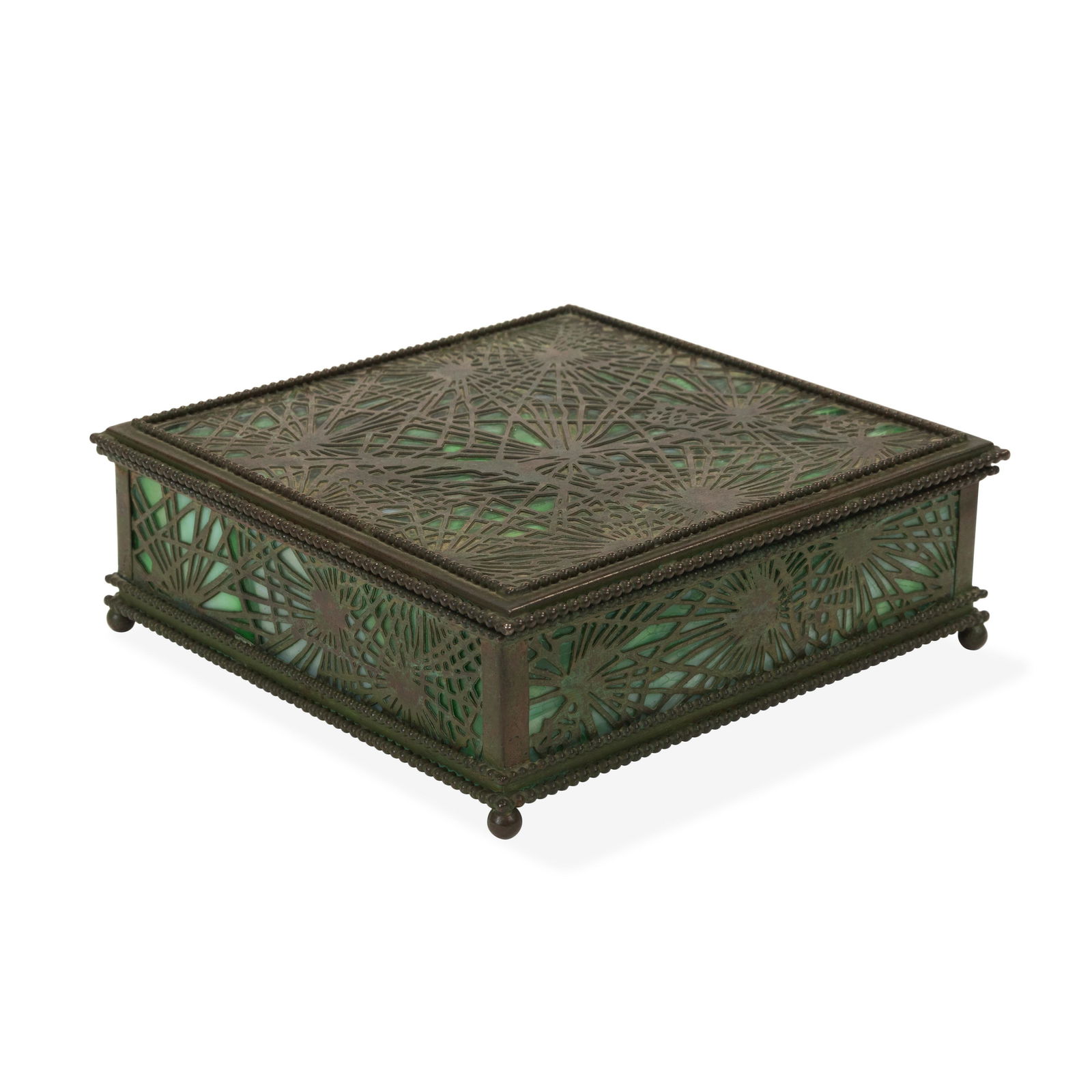 Tiffany Studios - Pine Needle Box (1 of 6)
