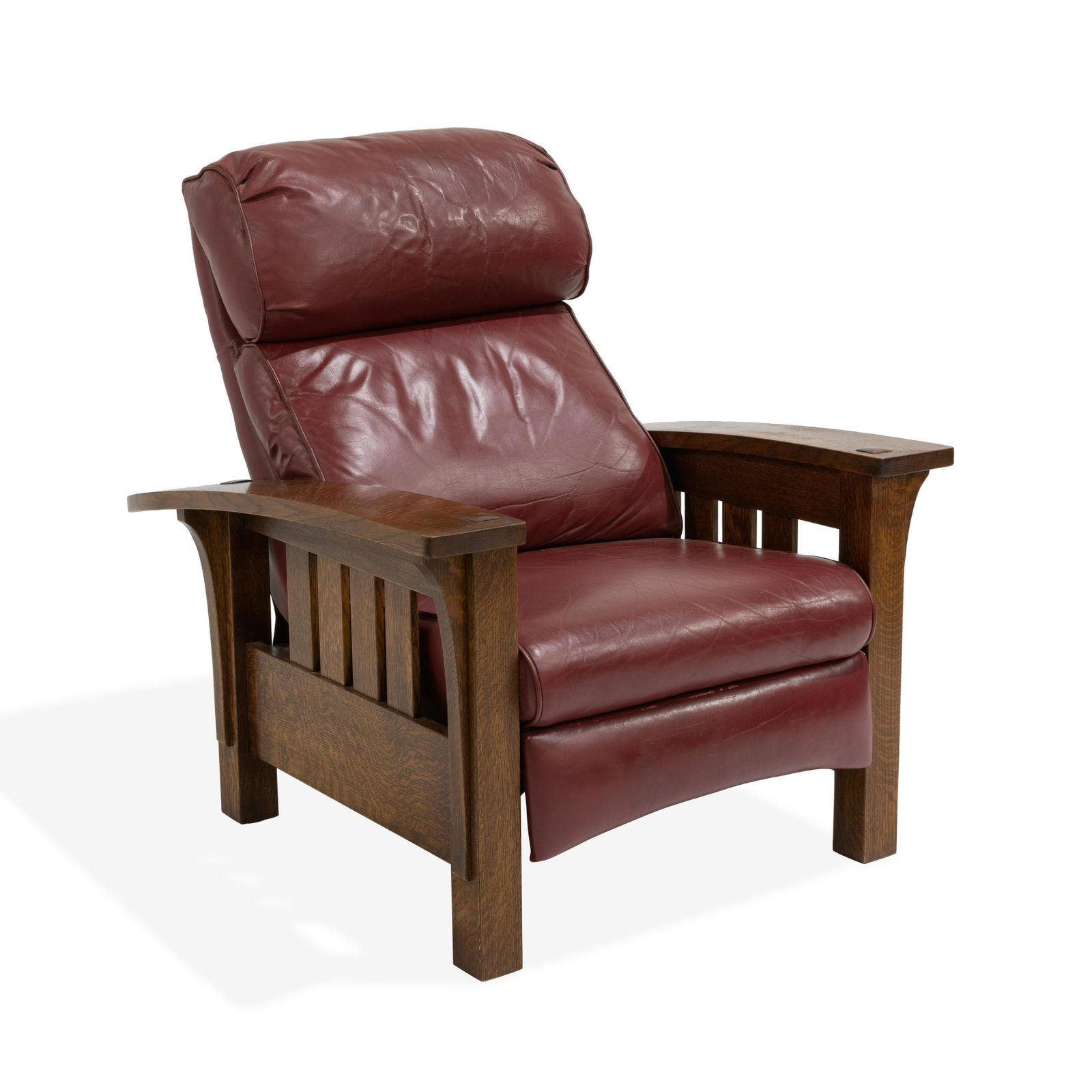 Stickley - Audi - Mission Oak Recliner: Description - A Stickley Audi mission oak recliner in red leather. Stickley label and burn mark on back left leg. Dimensions - 39" x 36" x 41"