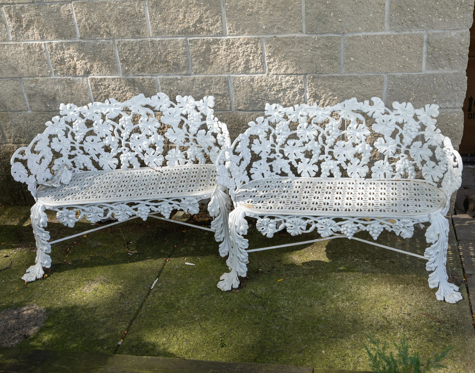 Iron Grape Leaf Benches (1 of 5)