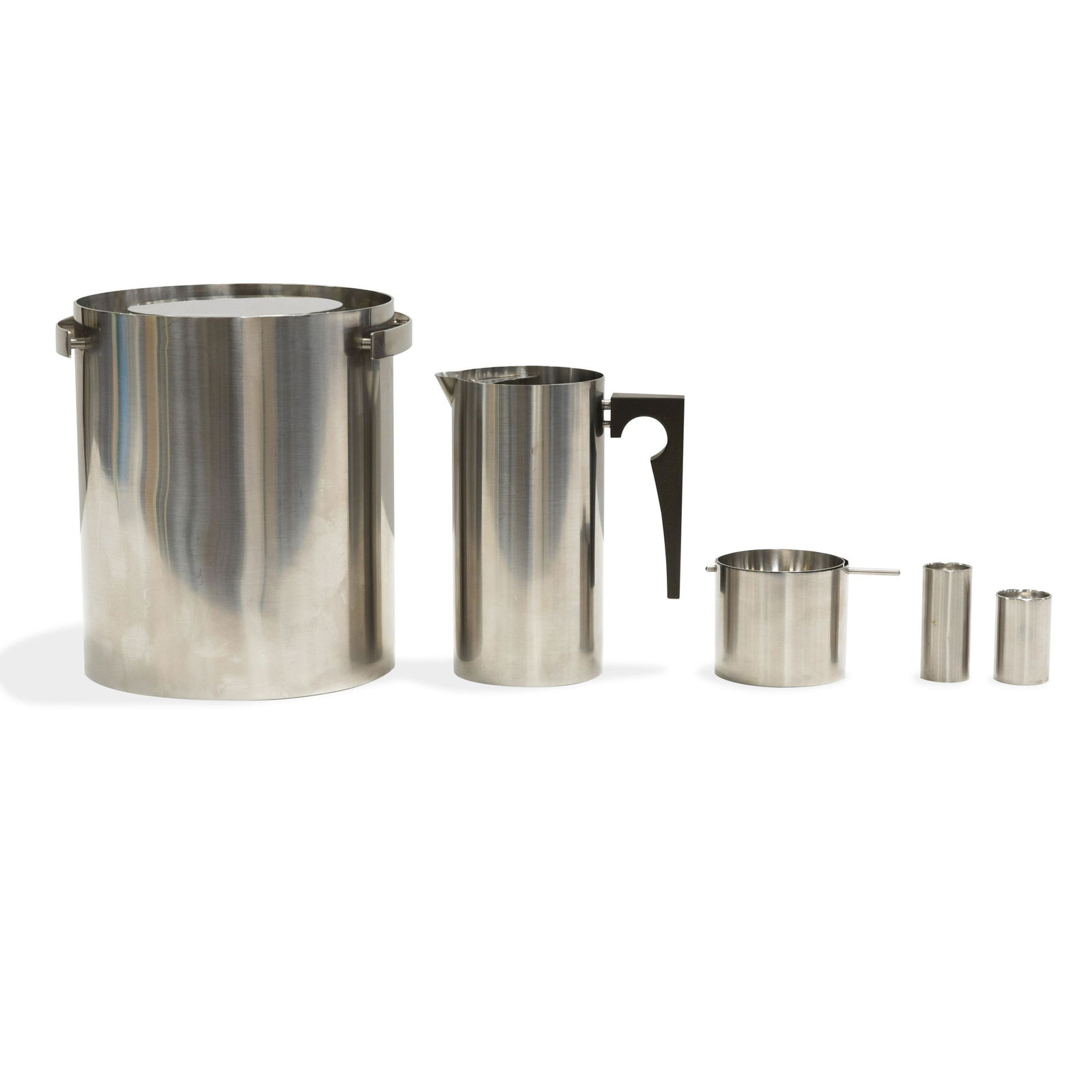 Arne Jacobsen - Cylinda Line Group (1 of 4)