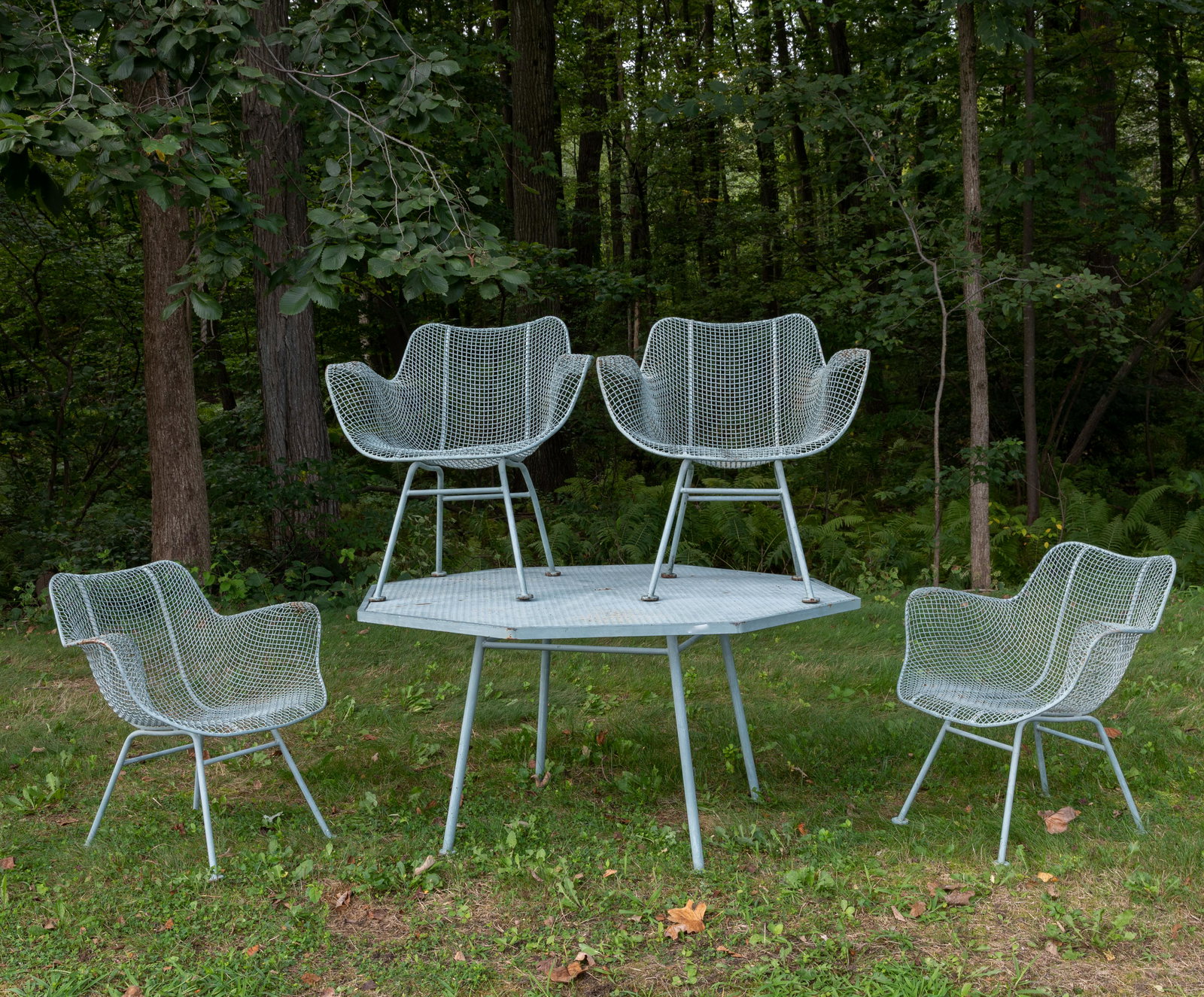 Russel Woodard - Sculptura Iron Patio Set (1 of 3)