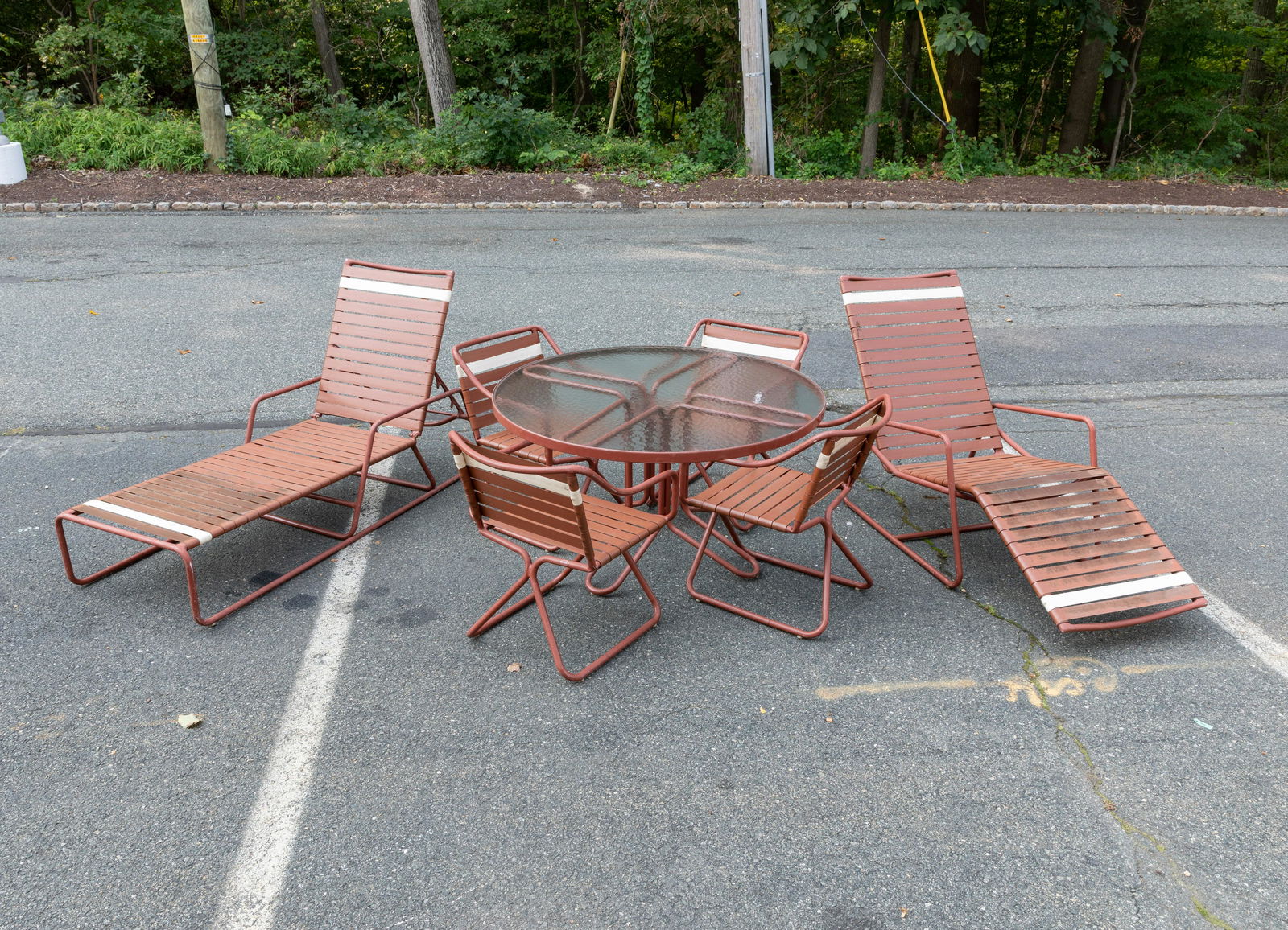 Mid Century Cast Aluminum Patio Set (1 of 7)