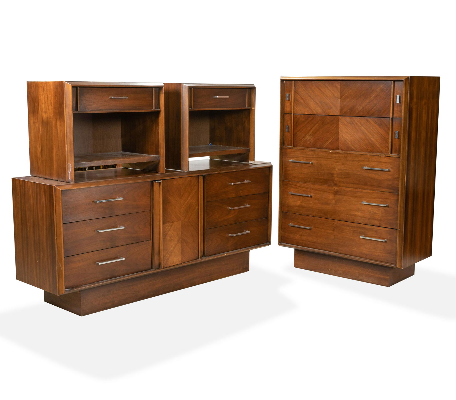 Lane - Four Piece Bedroom Set (1 of 3)