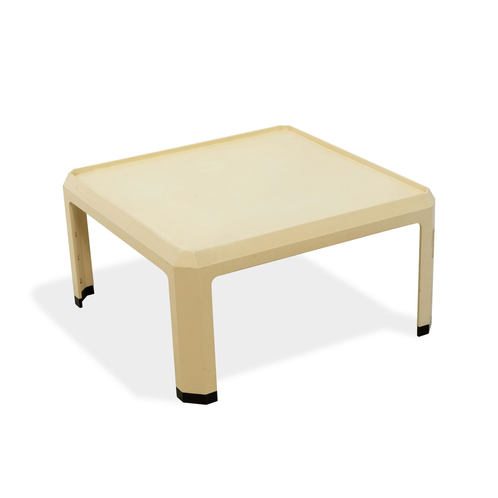 Kartell Style Table (1 of 3)