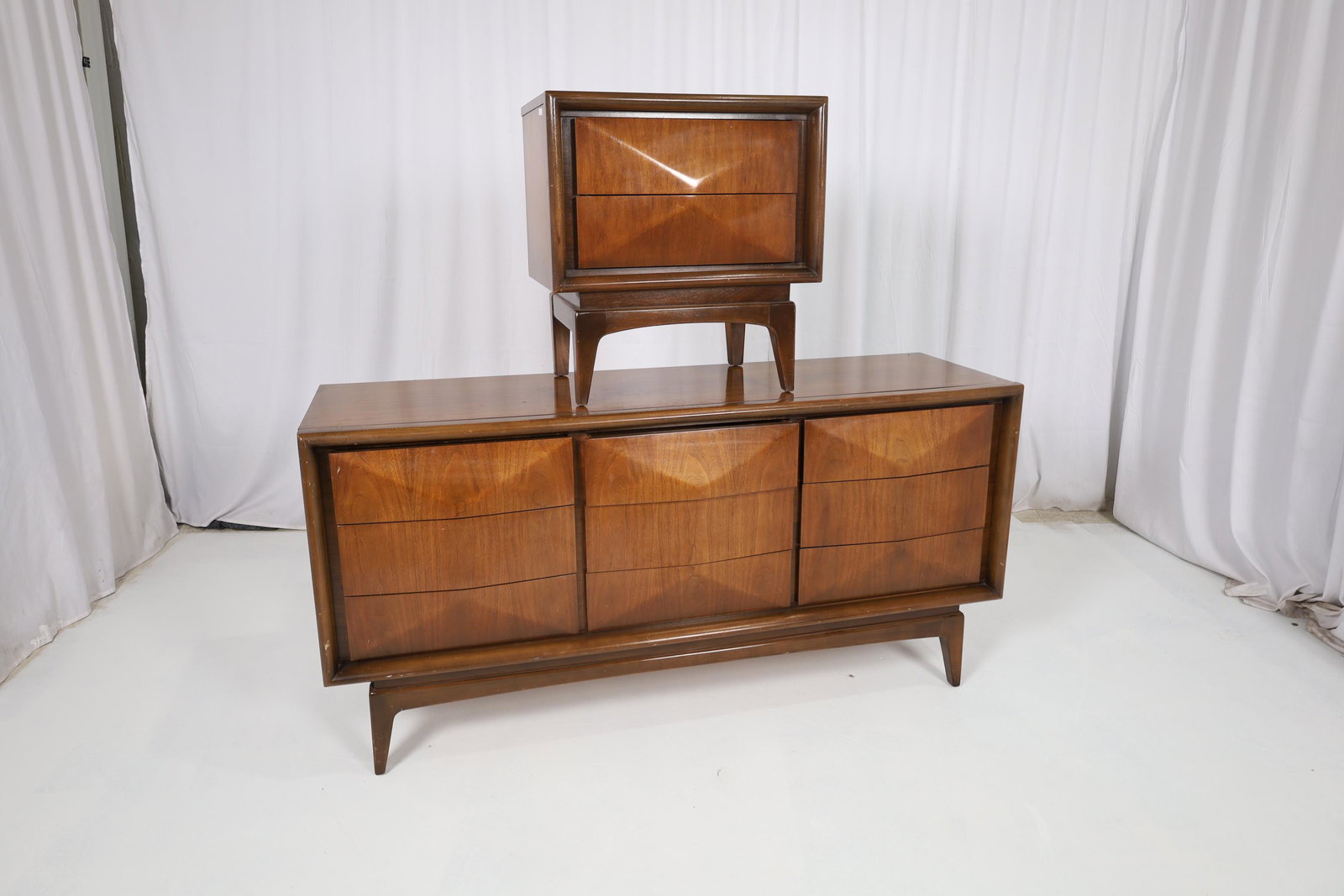 United Furniture - Dresser and Nightstand: Description - United Furniture Diamond Face Dresser and Nightstand. Dimensions - 31" x 62" x 19"