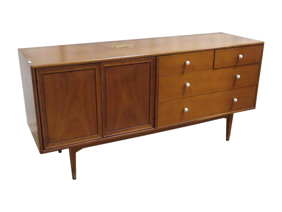 Drexel Credenza (1 of 5)
