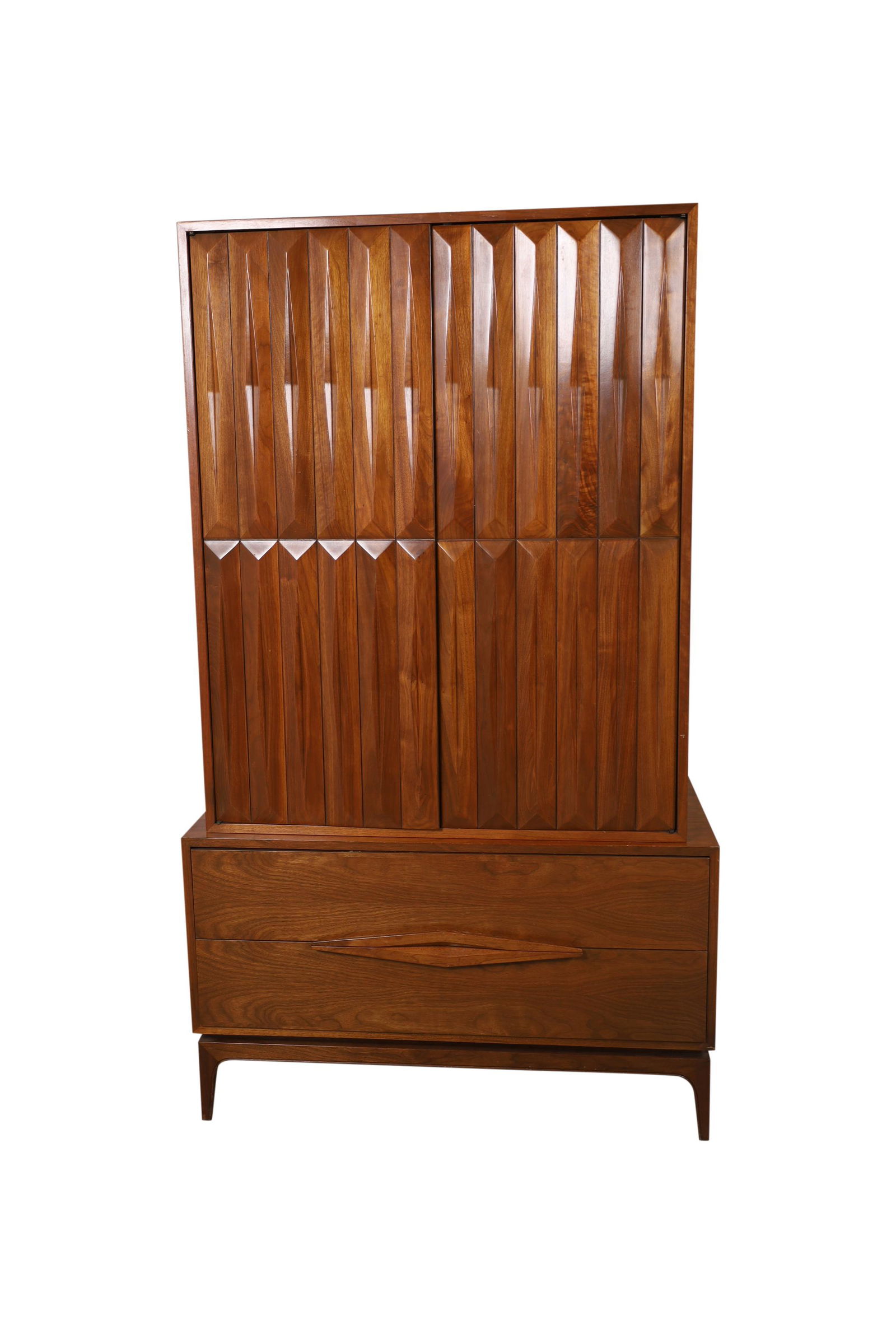 Young MFG - Sculpted 2 Part Chest (1 of 3)