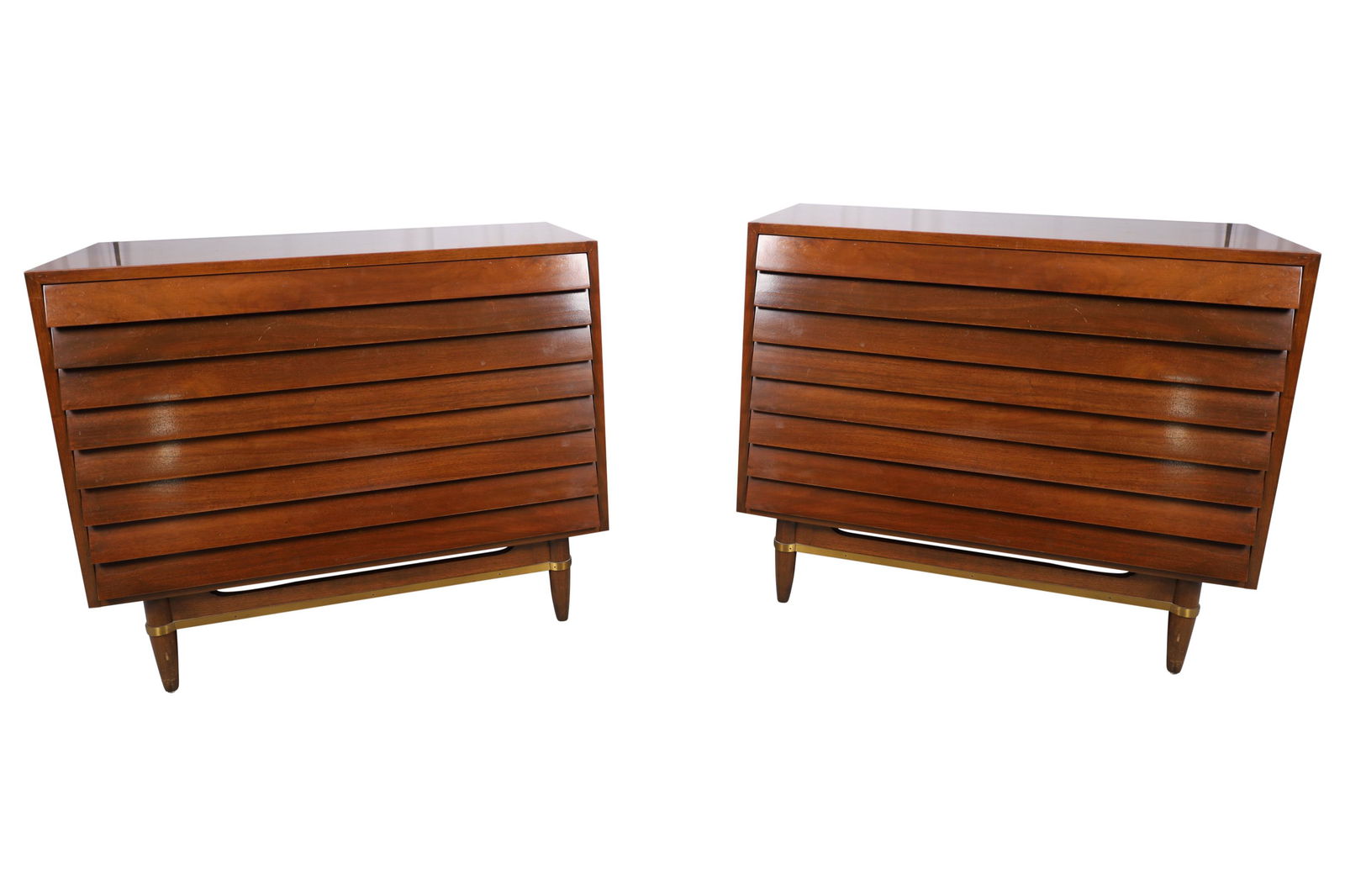 American of Martinsville - Chests - Pair (1 of 4)