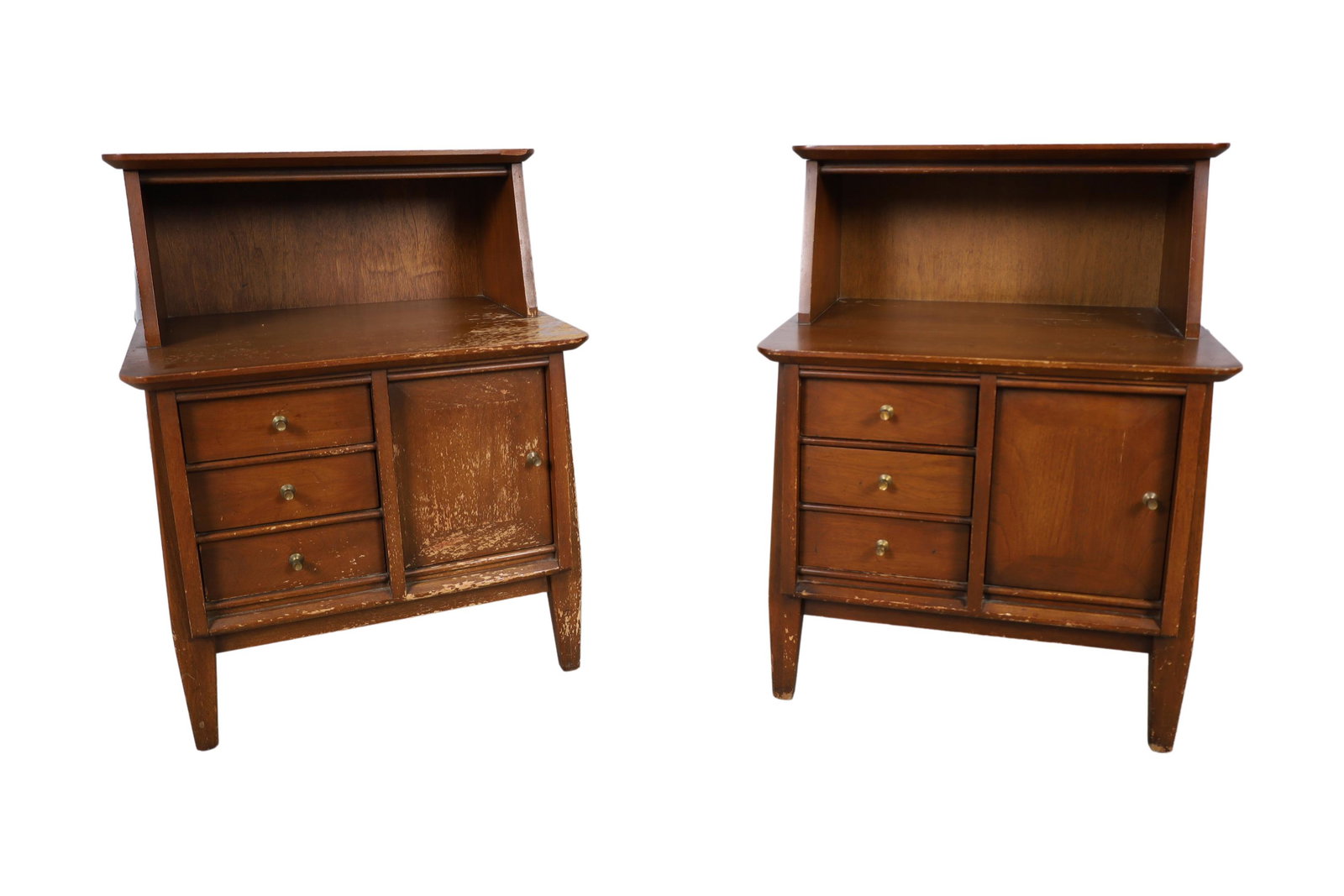 Davis Cabinet Co. - Walnut Nightstands - Pair (1 of 6)