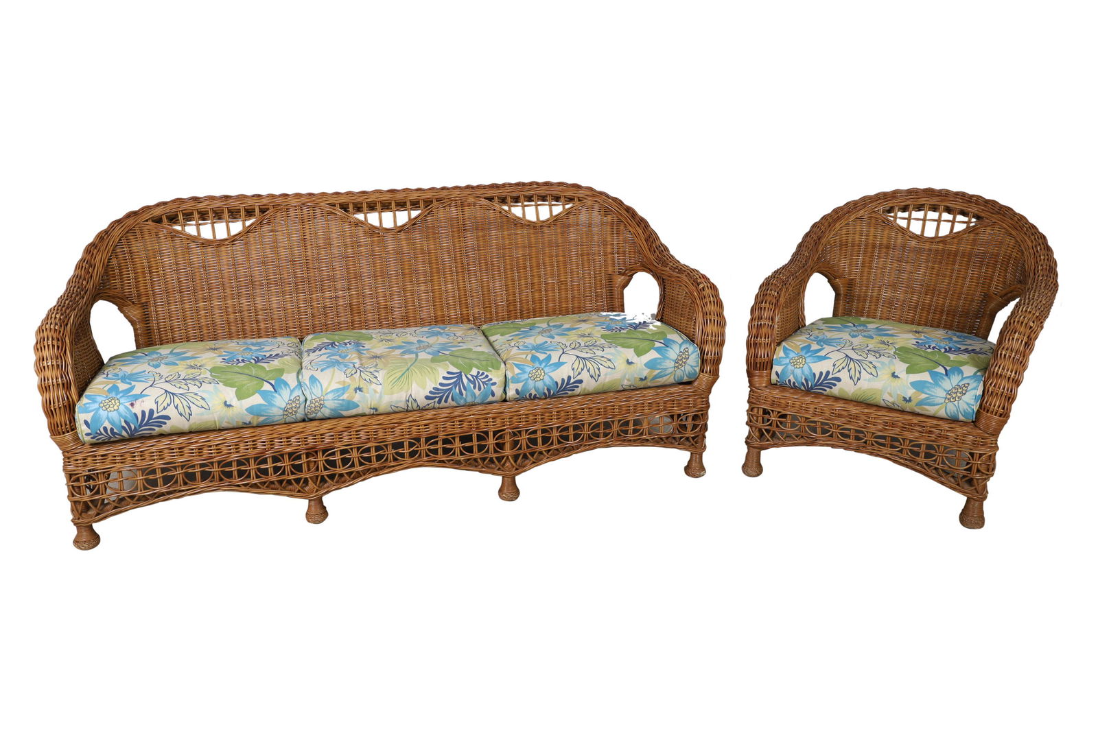 Wicker Sofa and Chair (1 of 3)