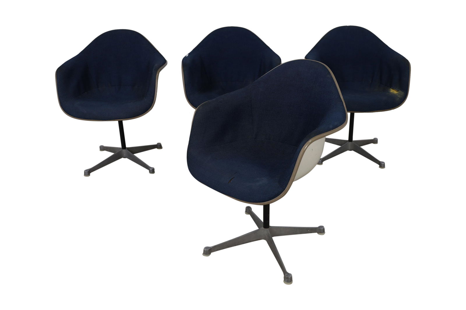 Eames - Herman Miller - Tulip Chairs - 4 (1 of 5)