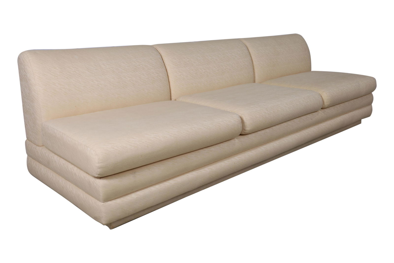 Directional - Sofa (1 of 5)