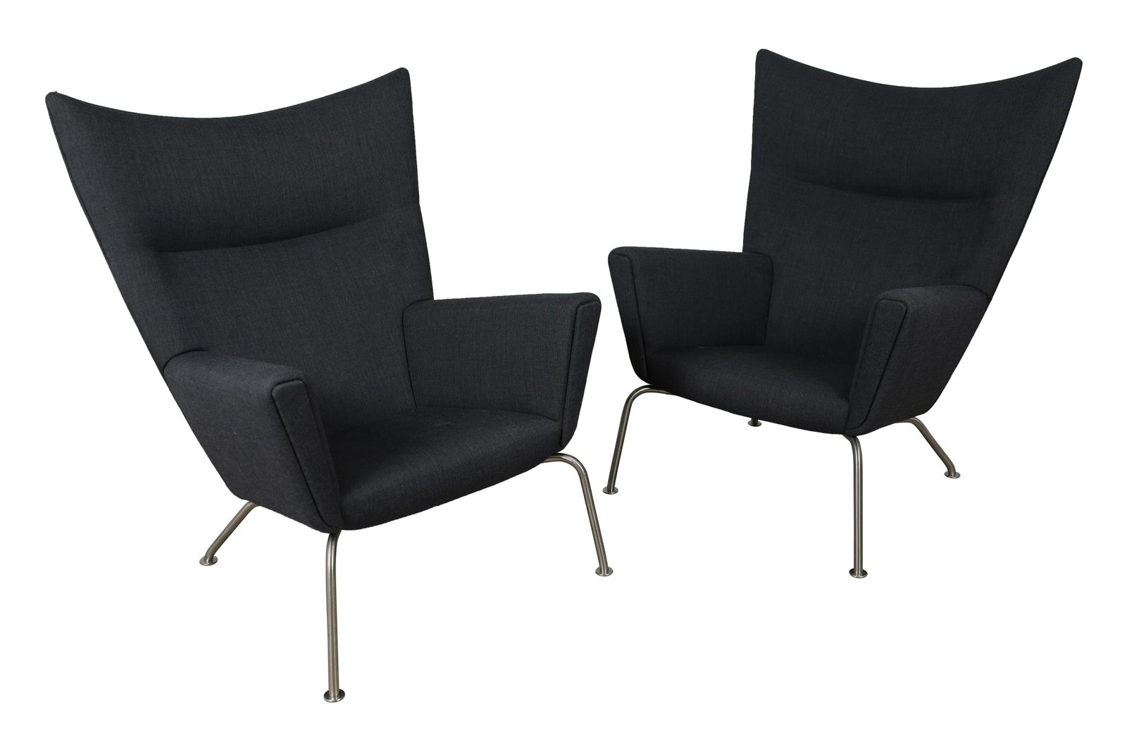 Hans Wegner - CH445 Lounge Chairs - Pair (1 of 5)