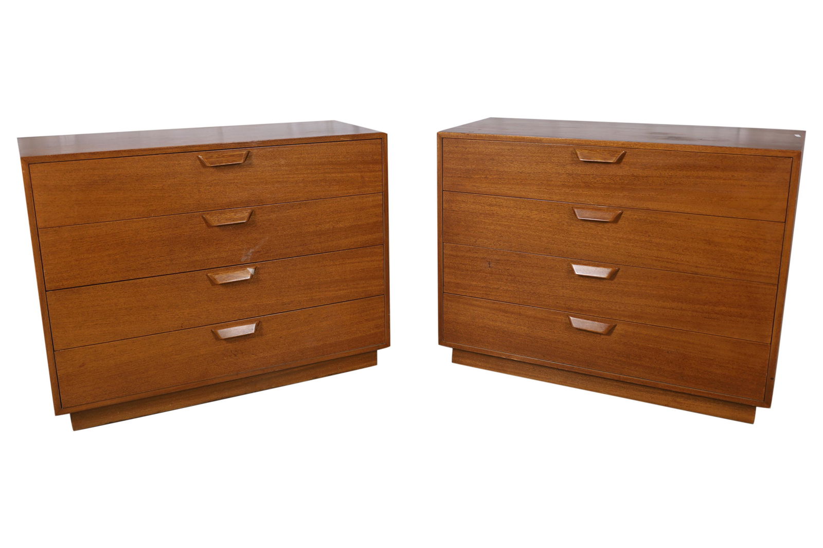 Harvey Probber - Chest of Drawers - Pair (1 of 9)