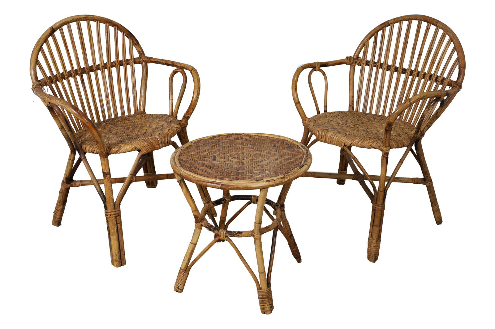 Rattan Table and Chairs (1 of 4)