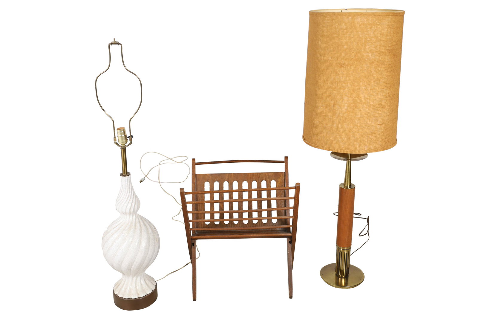 2 Mid Century Lamps and Magazine Rack: 2 Mid Century Lamps and Magazine Rack. Dimensions lamp with shade-45x14.5