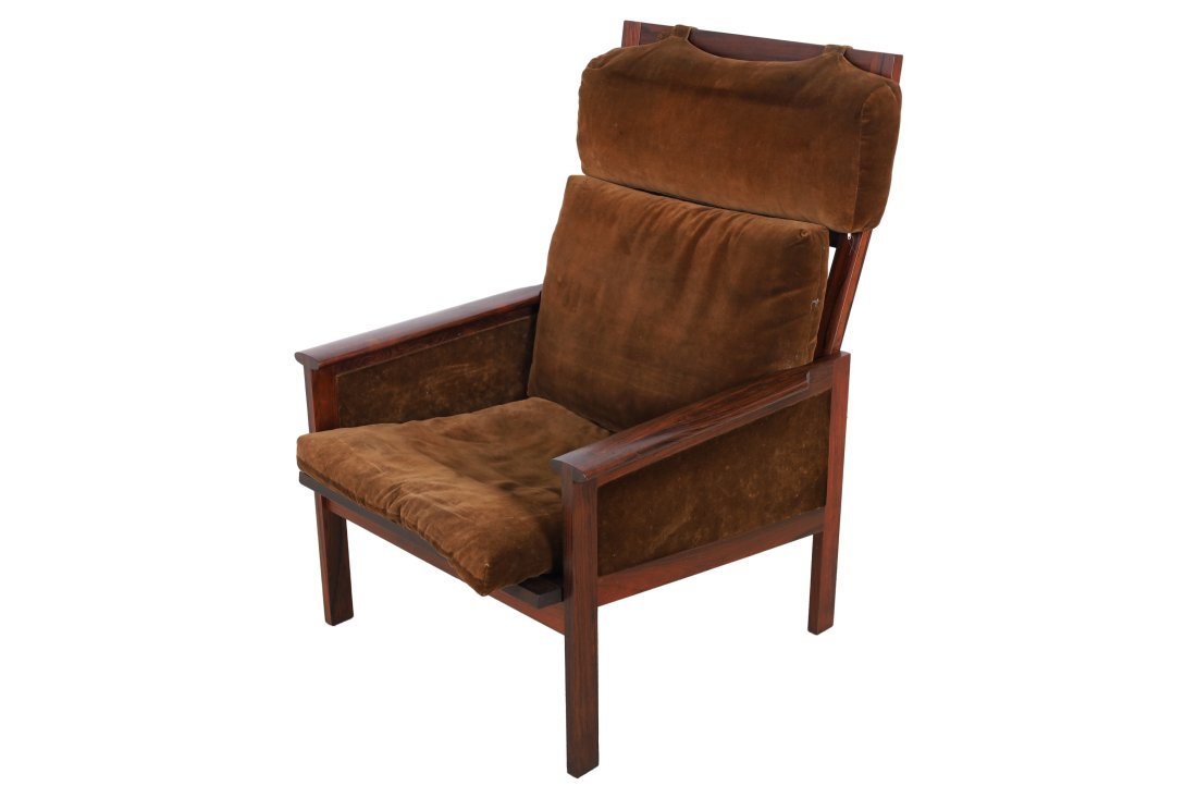 Illum Wikkelso - Rosewood Lounge Chair: Illum Wikkelso for Niels Eilersen Rosewood Lounge Chair. Dimensions 37x27x27