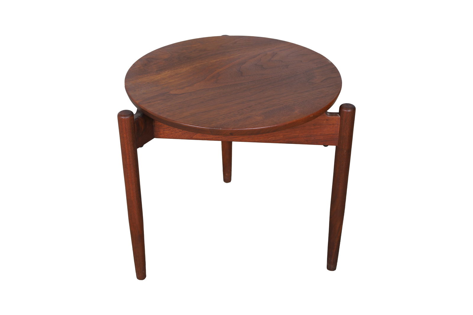 Jens Risom - Lamp Table: Jens Risom - Lamp Table. Dimensions 17x20