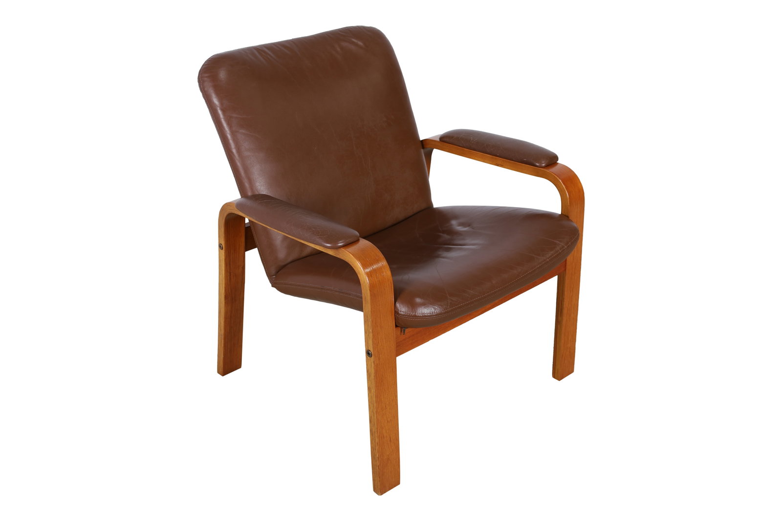 Ekornes - Bentwood & Leather Arm Chair: Ekornes - Bentwood & Leather Arm Chair. Dimensions 30x25x24