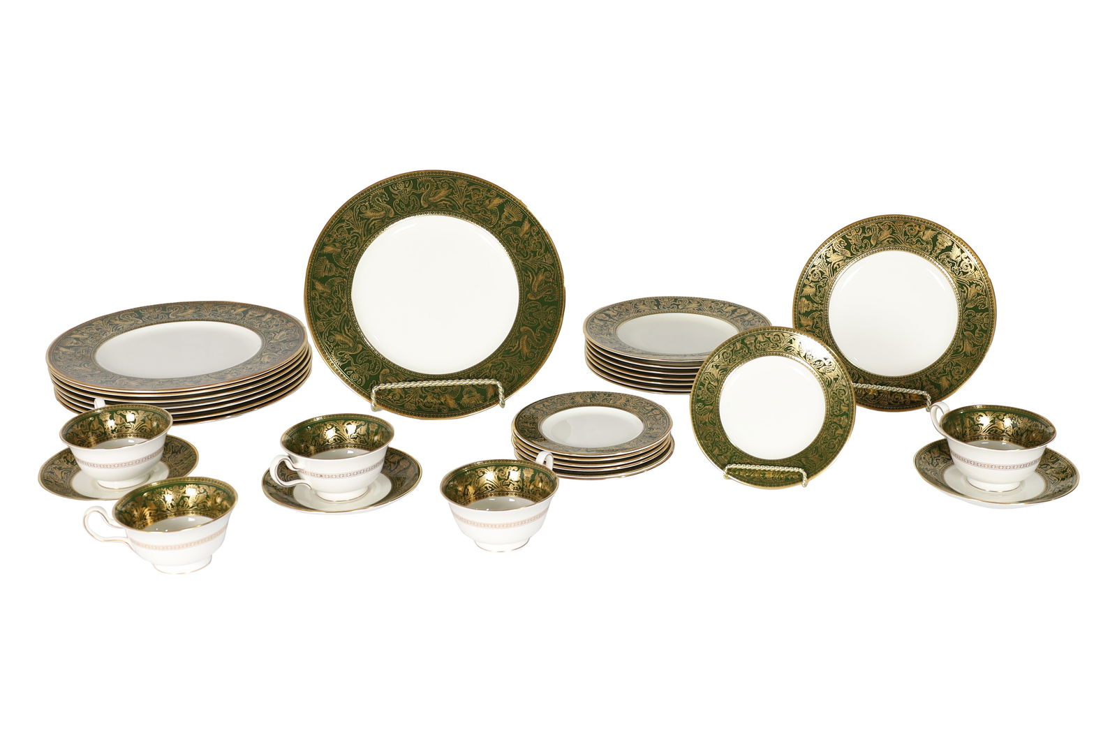 Wedgwood Florentine Dinner Set (1 of 6)