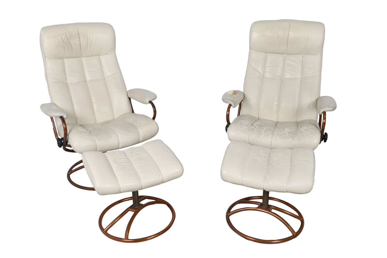 Ekornes Stressless - Lounge Chairs and Ottomans: Pair of Ekornes Stressless copper tone leather swivel reclining Lounge Chairs and Ottomans. Dimensions 40.5x28x26