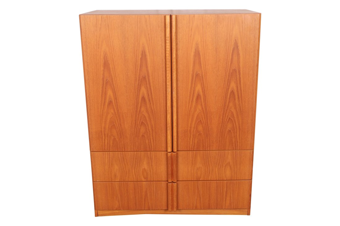 Nordisk Andels Eksport - Mid Century Teak Chifferobe (1 of 6)