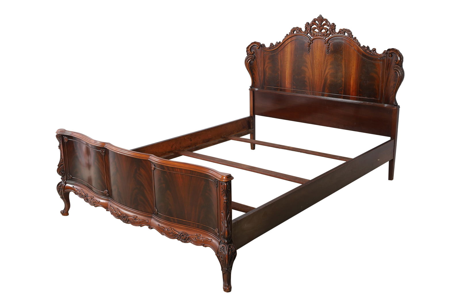 Carved Mahogany Full Bed (1 of 4)