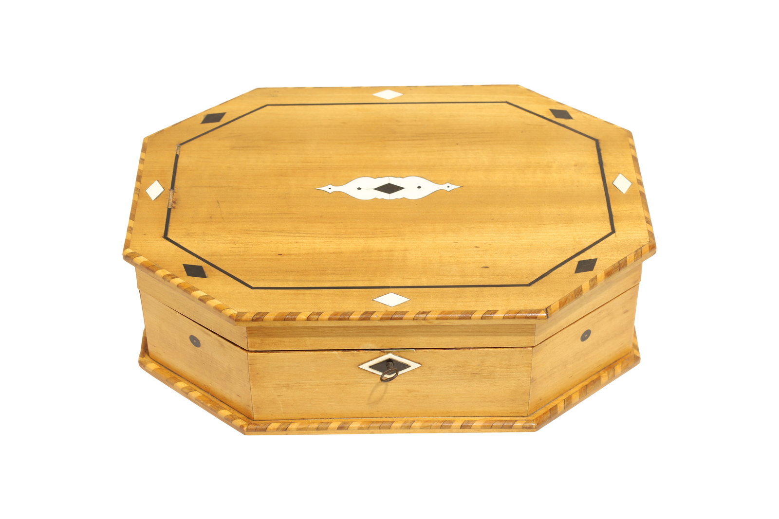 Inlaid Box: Inlaid box Dimensions:4.5x13.5x10