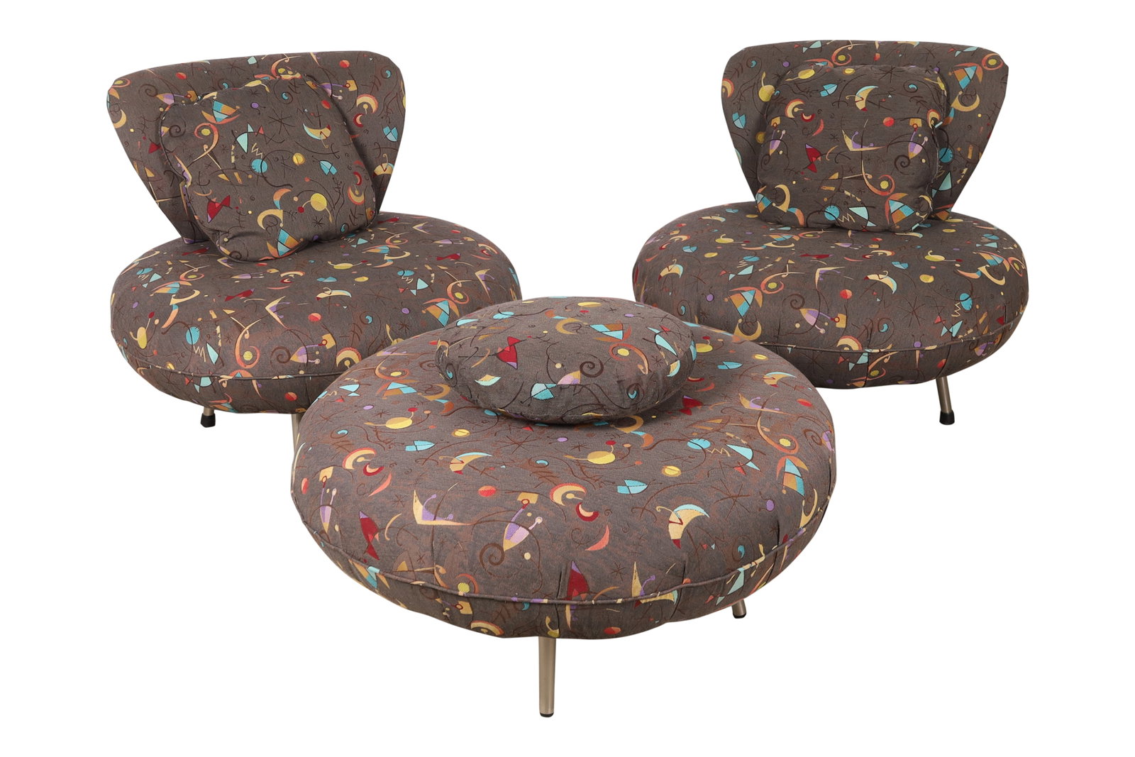 Carsons - Atoomic Style Swivel Chairs & Ottoman: A set off Carsons atomic style swivel chairs and 1 ottoman Dimensions:33x38x38