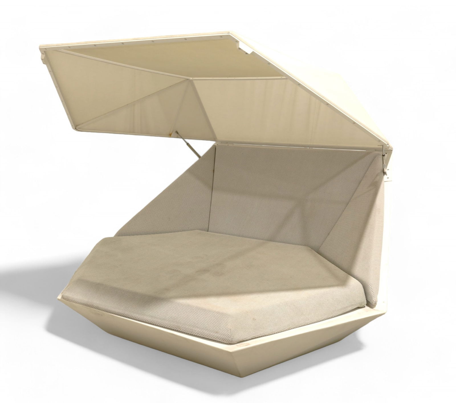 Faz Out Door Daybed with Parasol Sun Shade (1 of 9)