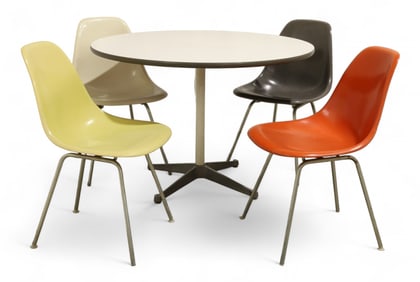 Eames - Herman Miller- Kitchen Set 5 Piece