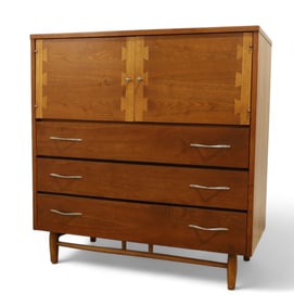 Lane Acclaim Mans Chest