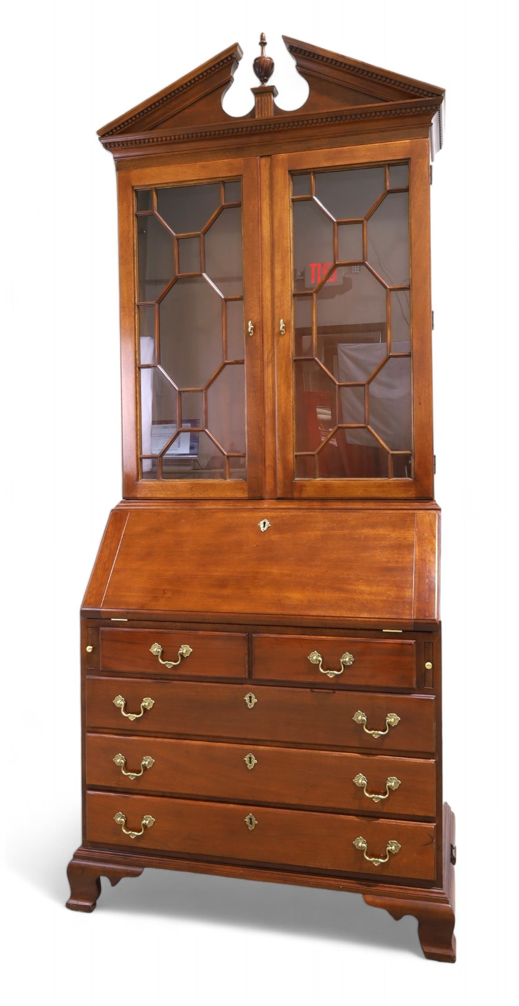 Stickley Secretary Desk: A Stickley Secretary desk Dimensions:90x38x21