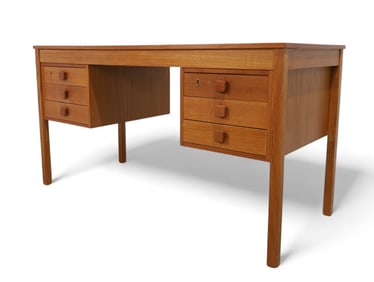 Domino Mobler Teak Desk