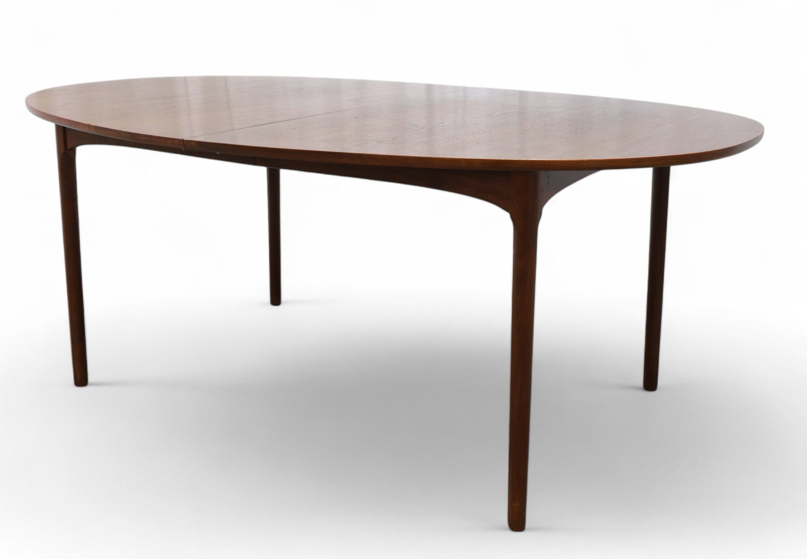 Jack Cartwright Walnut Dining Table: A Jack Cartwright walnut dining table with 2 20" leaves Dimensions:29x72.5x48
