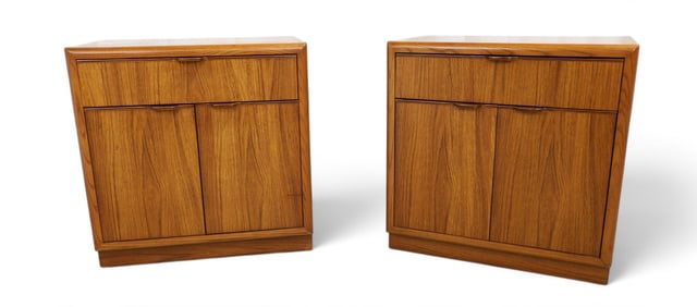 Drexel Compatible End Stands - Pair